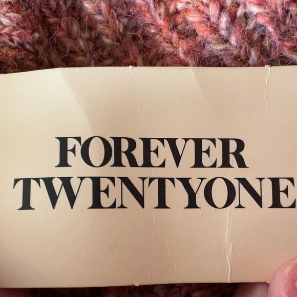 Forever 21 sweater wool blend nwt new Small cozy v neck - Picture 7 of 10